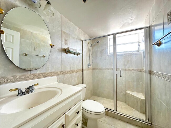 Building Photo - 2829 Indian Creek Dr