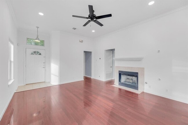 Building Photo - 1708 Royal Ascot Dr