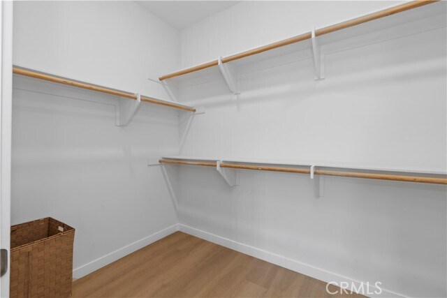 Building Photo - 136 Modjeska