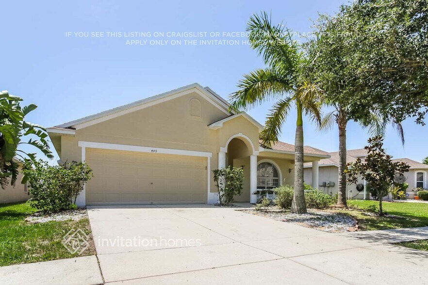 Building Photo - 449 Stone Briar Dr