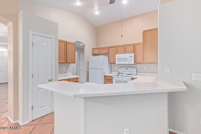 Building Photo - 8190 W Behrend Dr