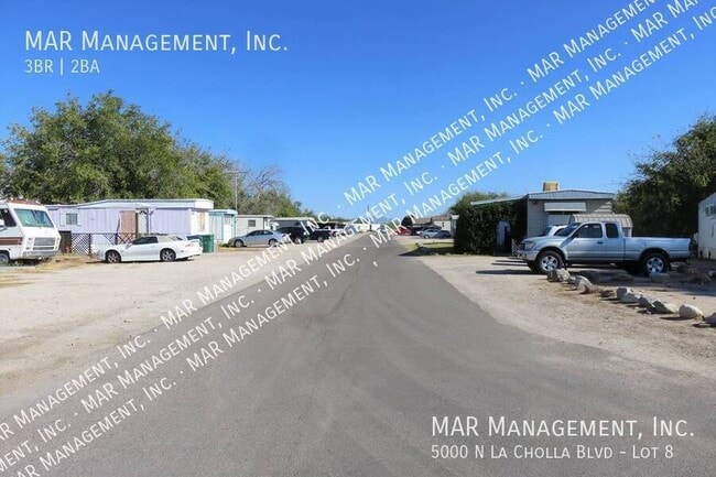 Building Photo - 5000 N La Cholla Blvd