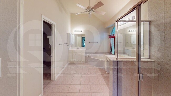 Building Photo - 2110 Pecan Ridge Dr