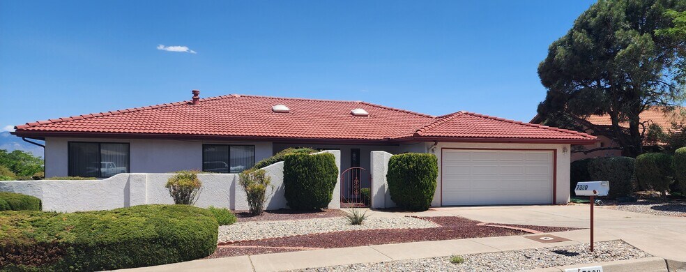 Primary Photo - 7320 Carson Trl NW