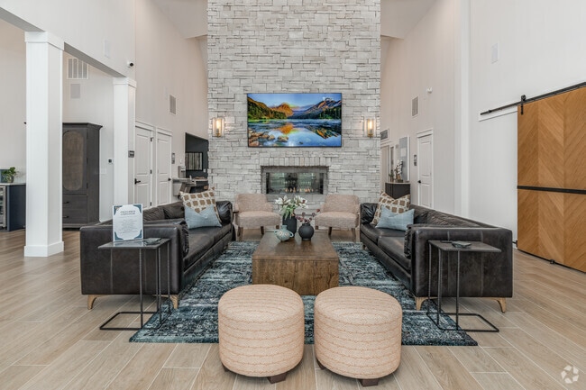 Interior Photo - VC Acres