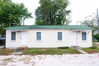 Building Photo - 326 E Glenn Ave