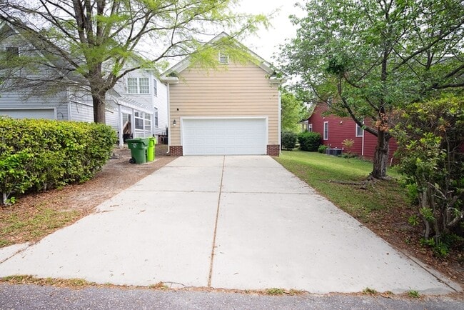 Building Photo - 856 Harborside Ln