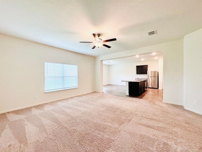 Building Photo - Beautiful Home in Converse!