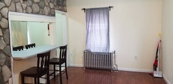 Building Photo - 4817 Aschoff Pl