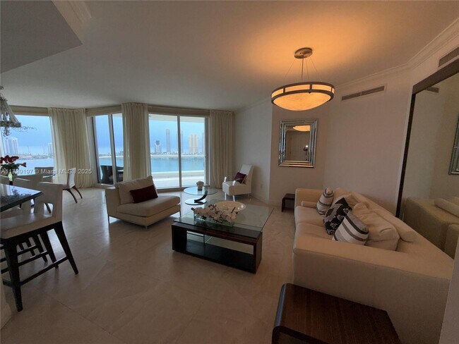 Building Photo - 6000 Island Blvd