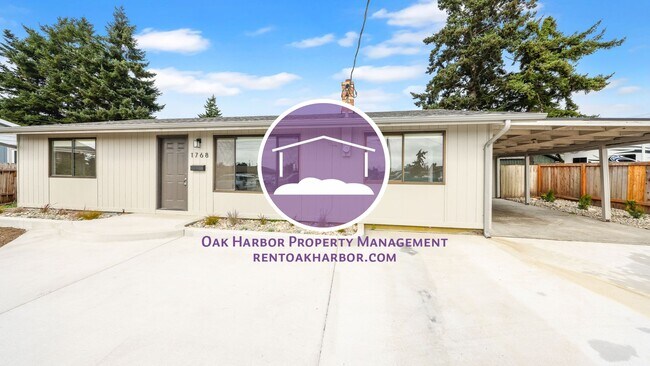 Primary Photo - 3 Bed 1 Bath - Remodeled - Pet per Approva...