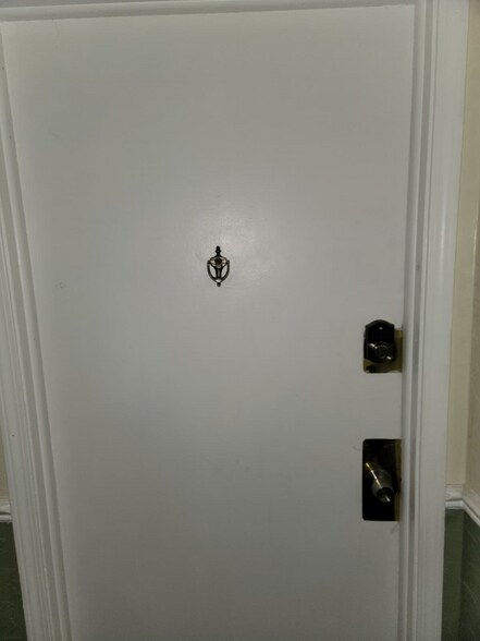 Building Photo - 1815-1819 Garfield Rd