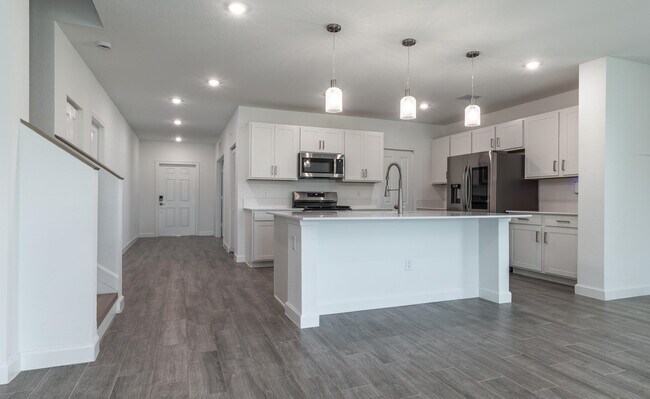 Building Photo - 6378 Windwood Wy