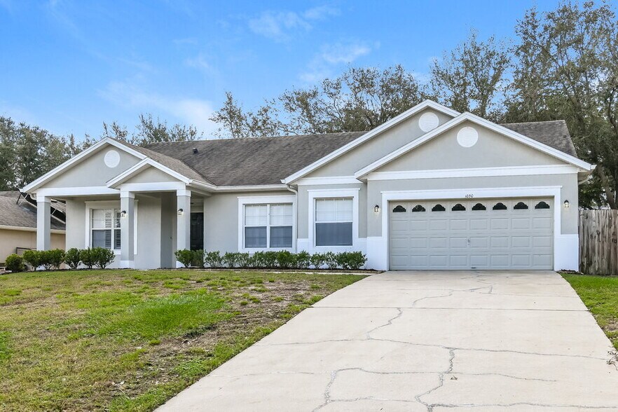 Building Photo - 1030 Trailside Ct