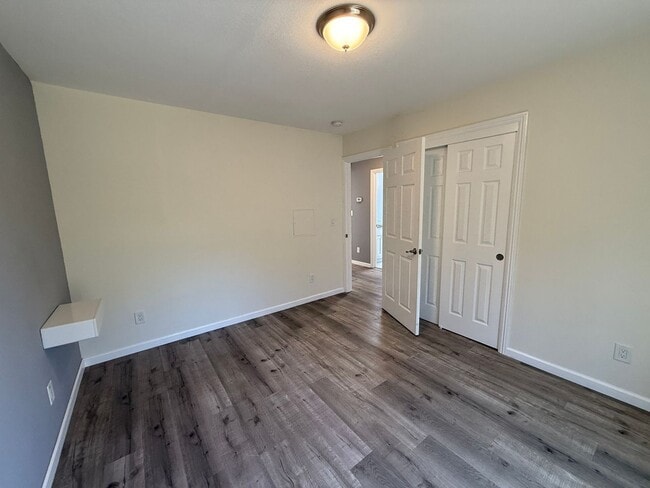 Building Photo - Mission Terrace Neighborhood Beauty-Charmi...