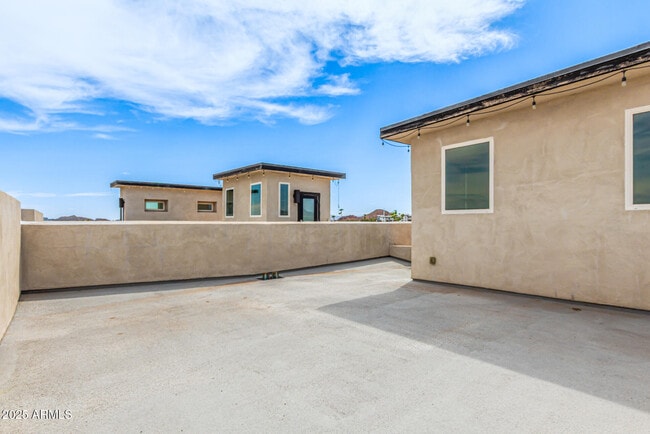 Building Photo - 6850 E McDowell Rd