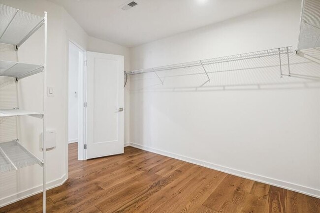 Building Photo - 14420 Beckett Glen Cir