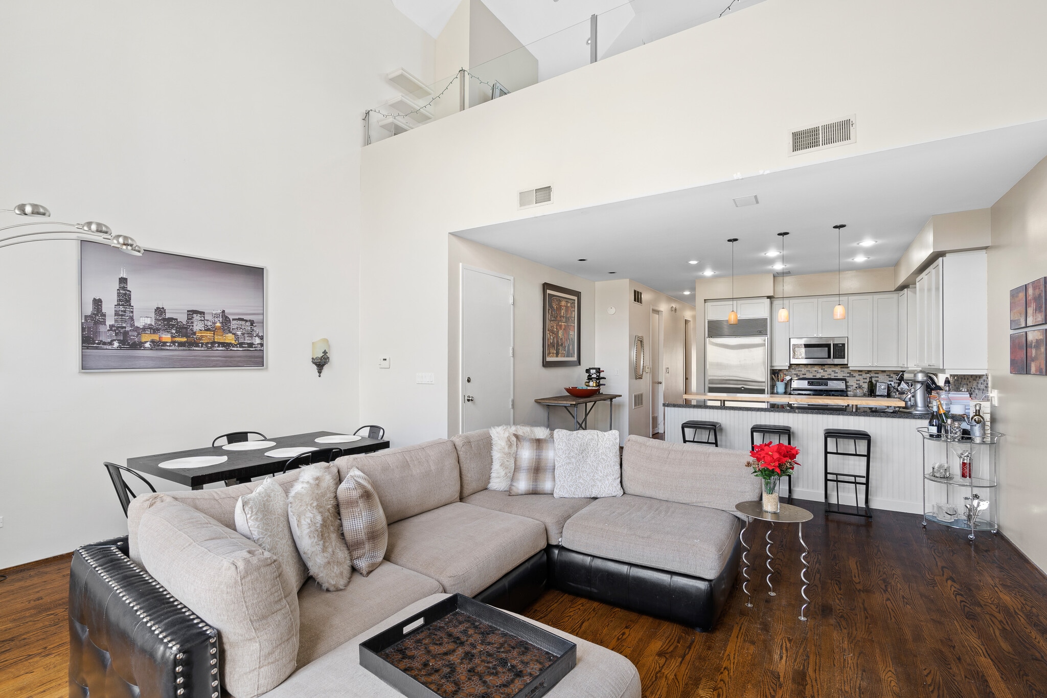 Building Photo - 1318 N Cleveland Ave