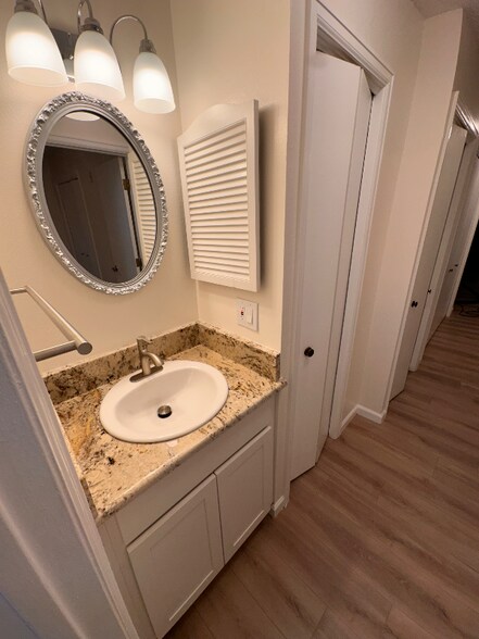 Building Photo - 9277 W 56th Pl