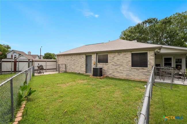 Building Photo - 4301 Brian Dr