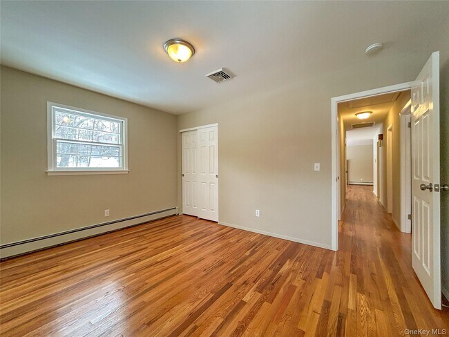 Building Photo - 106 Gretna Woods Rd