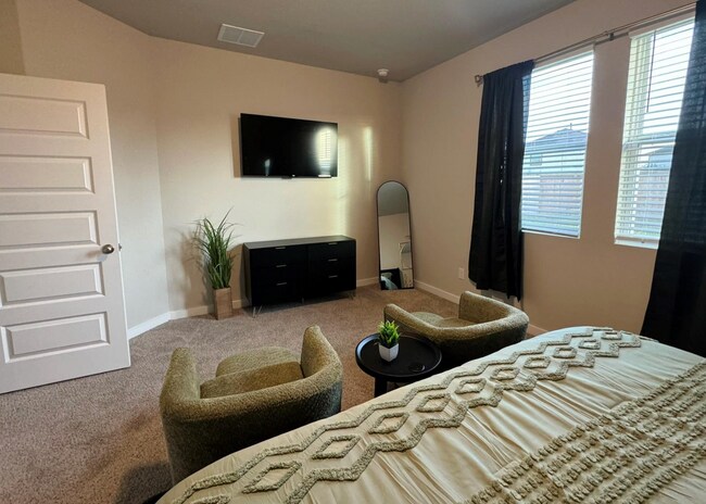 Building Photo - Where Modern Meets Effortless Comfort – Fully Furnished and Ready to Welcome You Home.