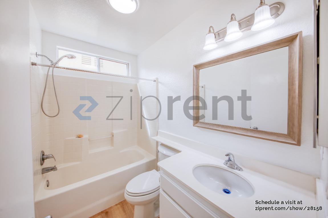 Building Photo - 17 Armory Pl