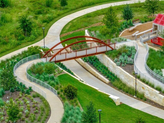 Building Photo - 8417 Laughlin Ln