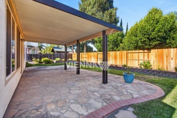 Building Photo - 3180 Mount Tamalpais Dr