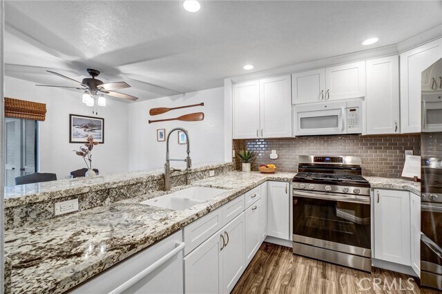 Building Photo - 25713 Sycamore Pointe