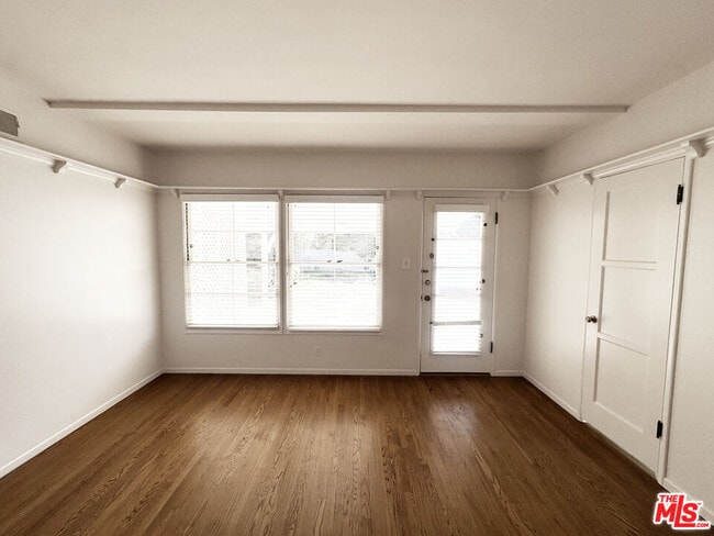 Building Photo - 13054 Hartsook St