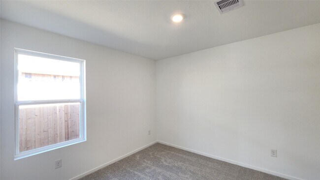 Building Photo - 6418 Begonia Trellis Dr