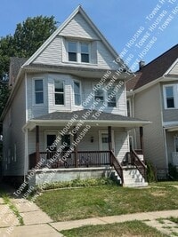 Building Photo - 24 Como Ave