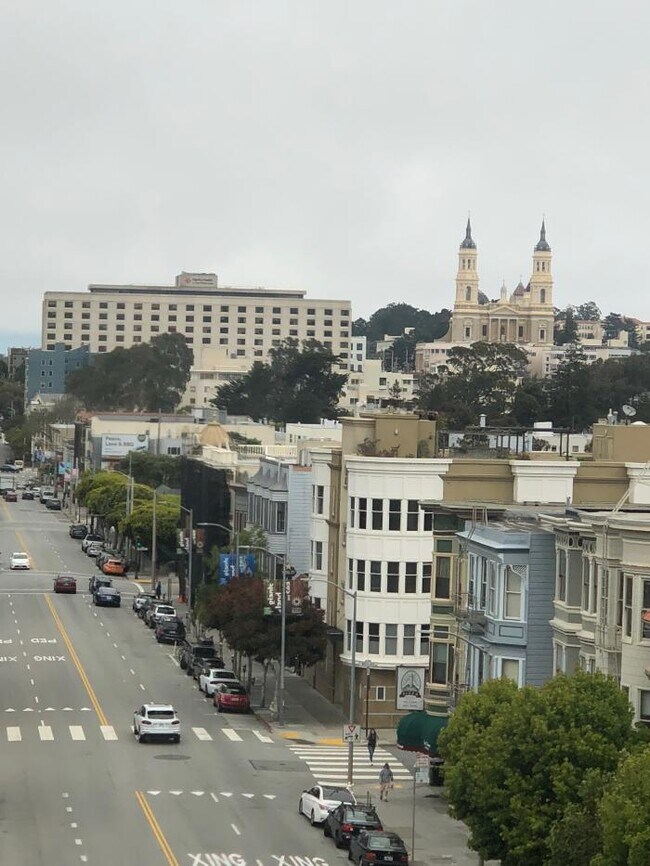 Building Photo - 1 bedroom in San francisco CA 94117