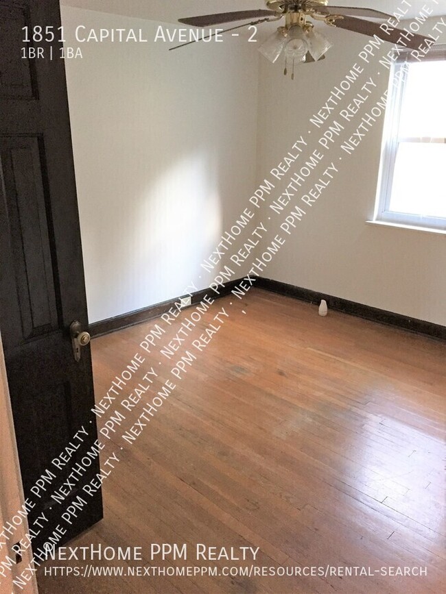 Building Photo - Large 2 Bed w/ office in Brookline, just u...