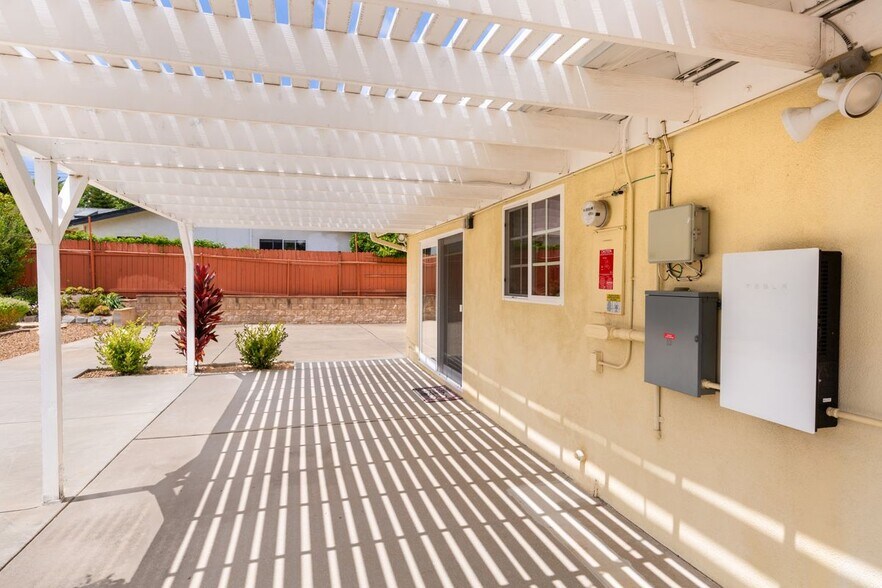 Building Photo - 3340 Tuxford Pl