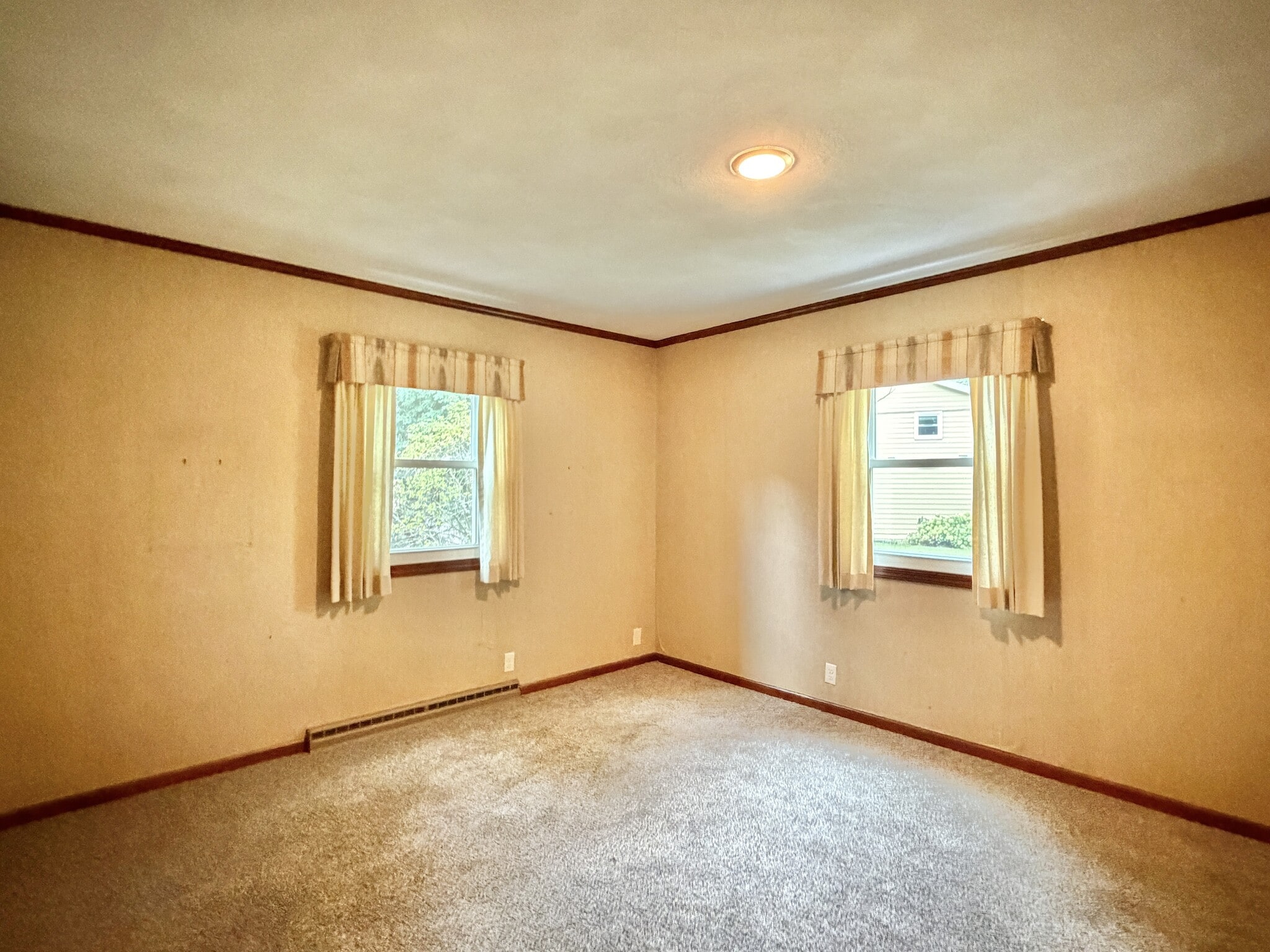 Building Photo - 85 S Huron Dr