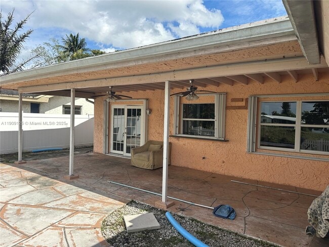 Building Photo - 1107 SW 83rd Ave