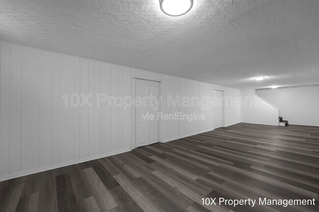 Building Photo - 2892 Longfield Rd