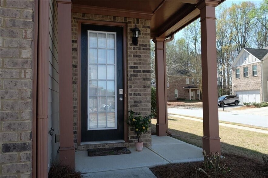 Building Photo - 2281 Attewood Dr