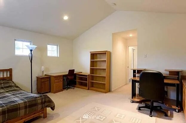 Building Photo - 8419 143rd Ct NE
