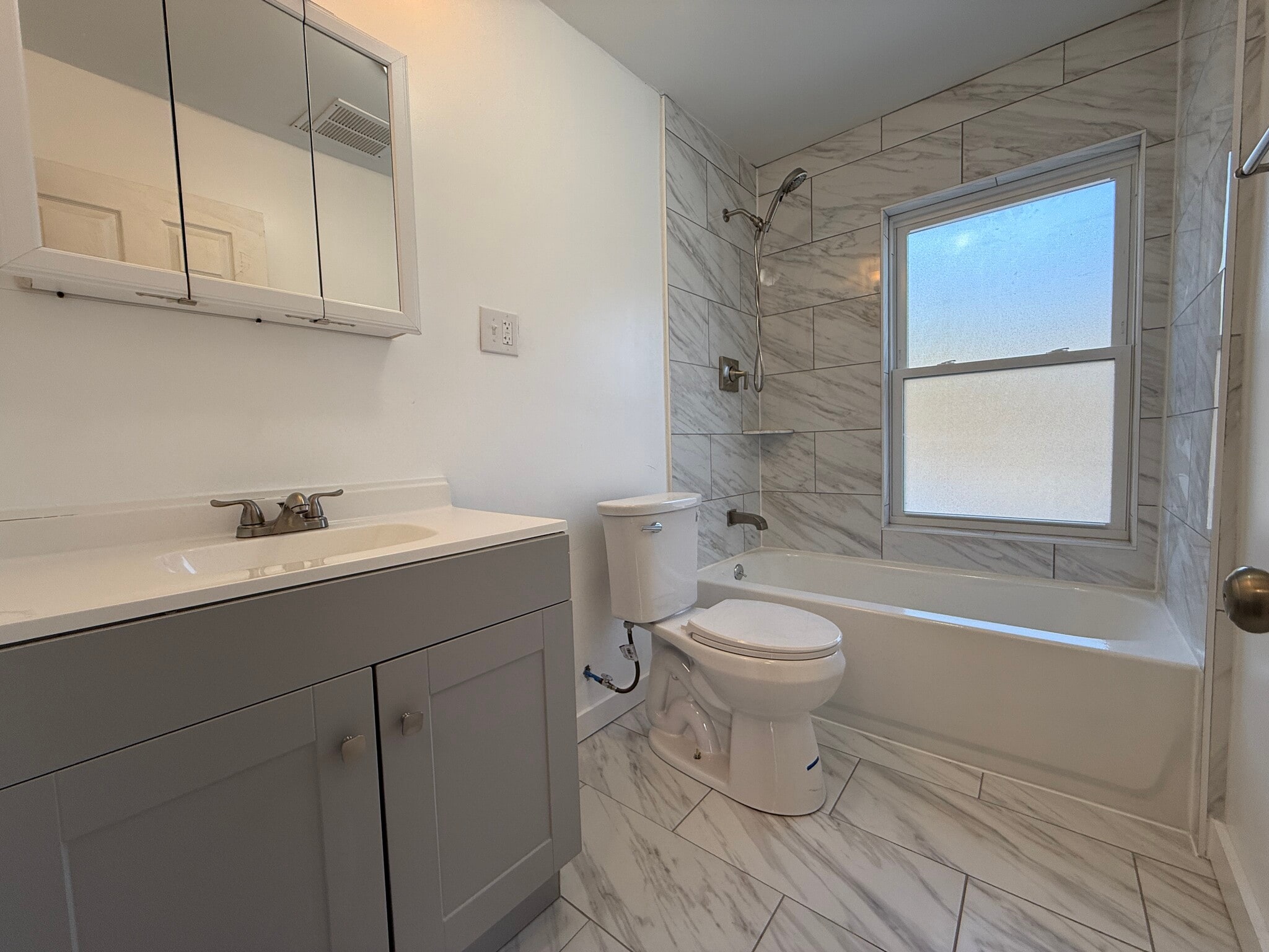 Building Photo - 712 East St