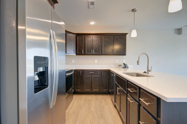 Building Photo - Middletown Place