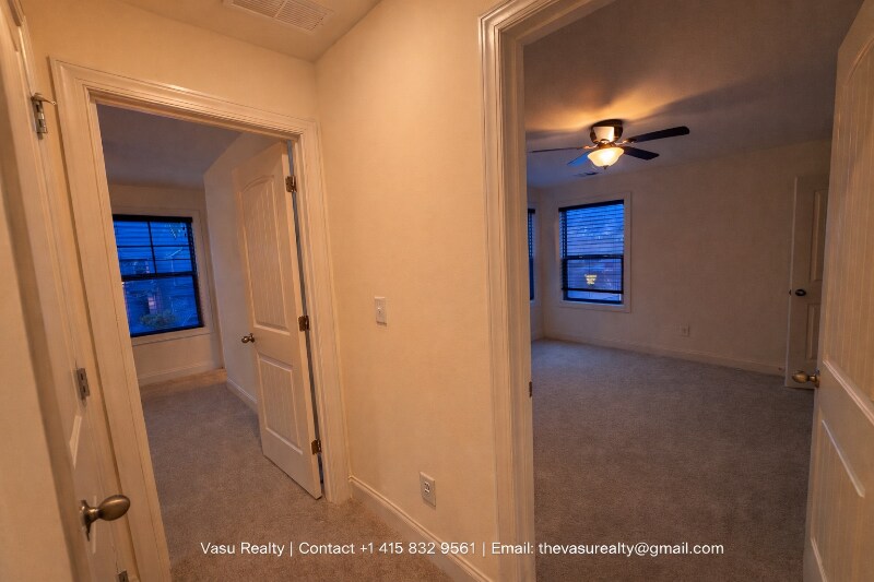 Building Photo - 14503 Knowledge Circle