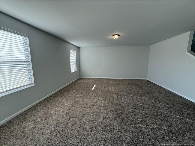 Building Photo - 204 Taylors Crk Wy