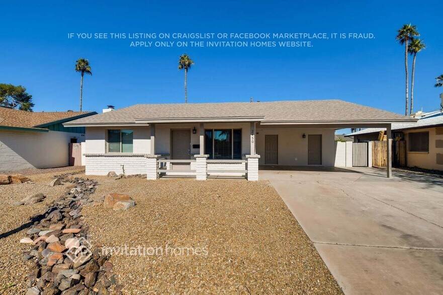 Primary Photo - 2450 E Hermosa Dr