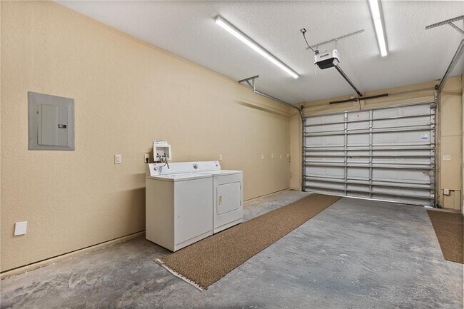 Building Photo - 286 Mileham Dr