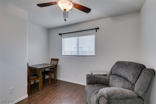 Building Photo - 6341 W Haleh Ave