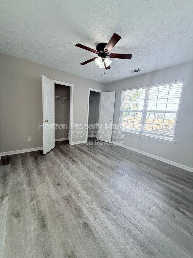 Building Photo - 4275 Connick Way