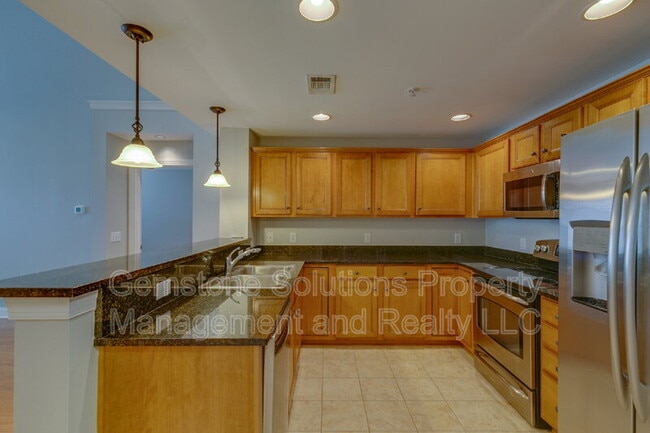 Building Photo - 3201 Aspen Grove Dr